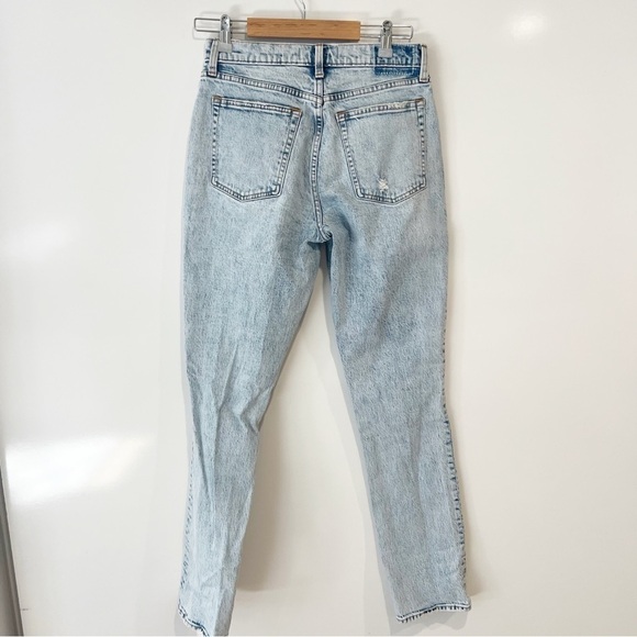 Abercrombie & Fitch 90’s Skinny High Rise Jean - Picture 3 of 8